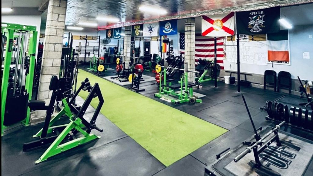 Gym Equipment at 813 Barbell